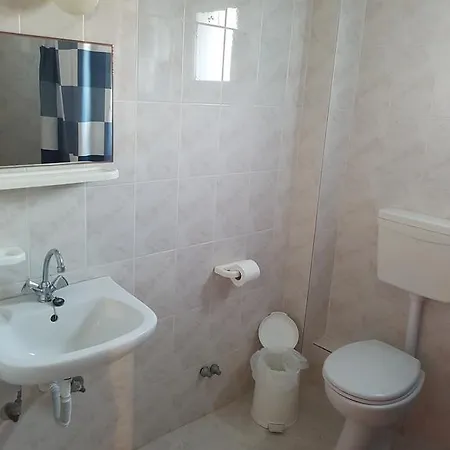 Studio Epar.od. Vrionis-agiou Nikolaou Apartamento